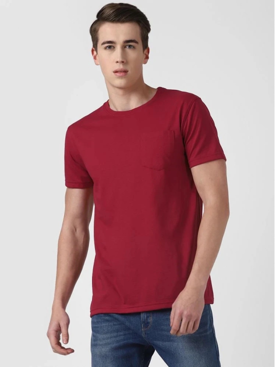 UrbanMark Men Regular Fit Round Half Sleeves Solid T Shirt With Pocket-Maroon - None