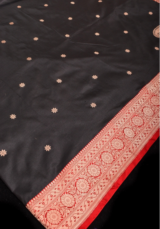 Black and Red Authentic Katan Silk Banarasi Saree with Chunri Buttis and Koniya Motifs | SILK MARK CERTIFIED