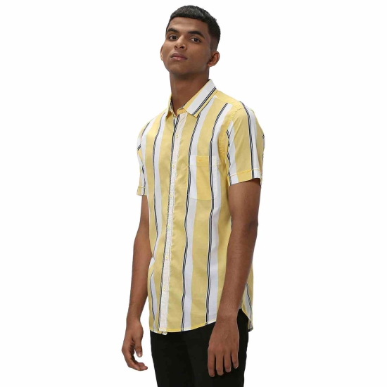 Resort Stripe Lightweight Shirt