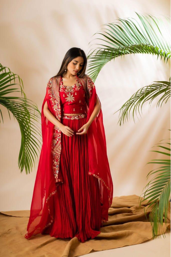 Embroidered Elegance: Anushka Gupta’s Couture Raw Silk Lehenga Set in Red