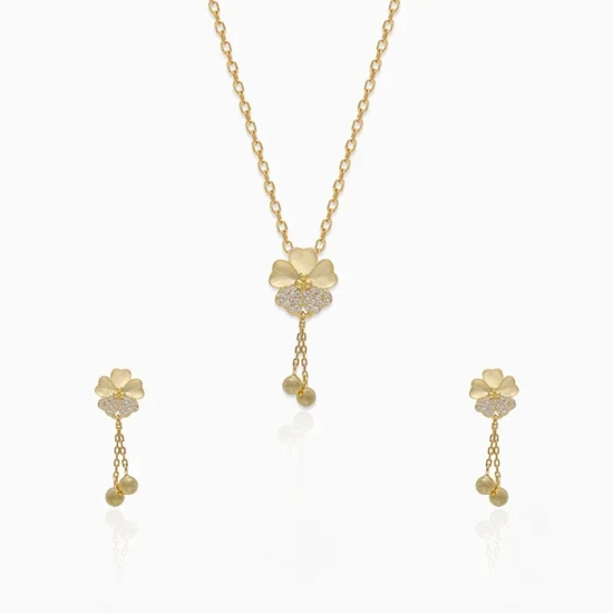 Golden Clover Dangle Set with Link Chain