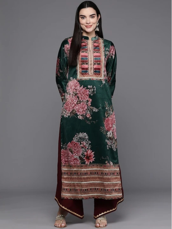 Women Floral Printed Gotta Patti Velvet Kurta