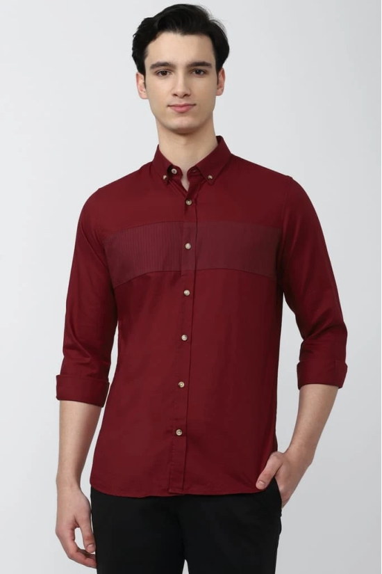 Men Maroon Slim Fit Solid Full Sleeves Casual Shirt