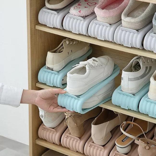 MODERN PLASTIC ADJUSTABLE DOUBLE-LAYER SHOE RACK