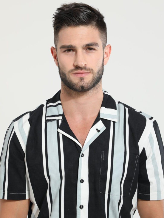 Unibold Black and White Shirt