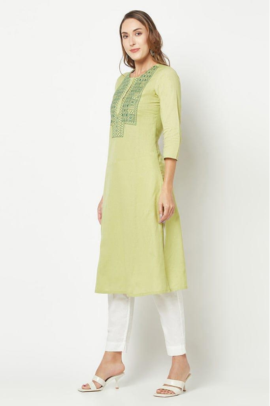 Green Embroidered Straight Kurta