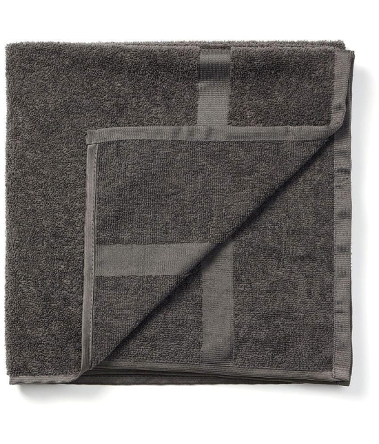 URBAN MAGIC - Cotton Grey Melange Solid Bath Towel ( 67x140 ) cm Below 300 -GSM ( Pack of 1 ) - Grey Melange