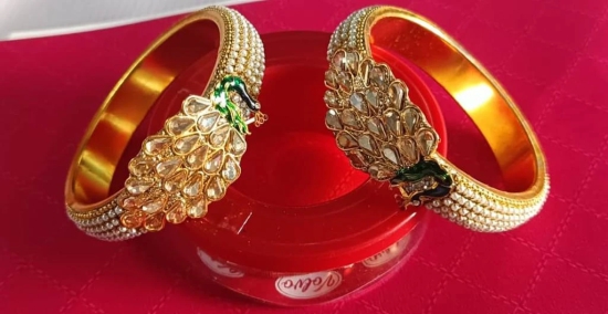 Gold Plated Pearl and Kundan Bangles