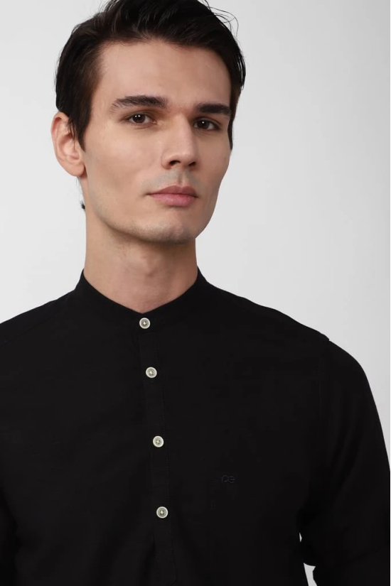 Men Black Slim Fit Solid Full Sleeves Casual Shirt