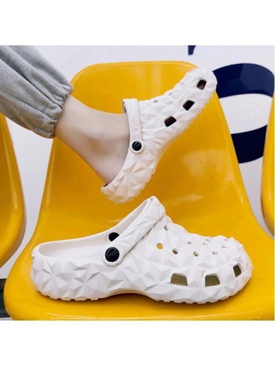 Secritas - White Mens Clogs - None