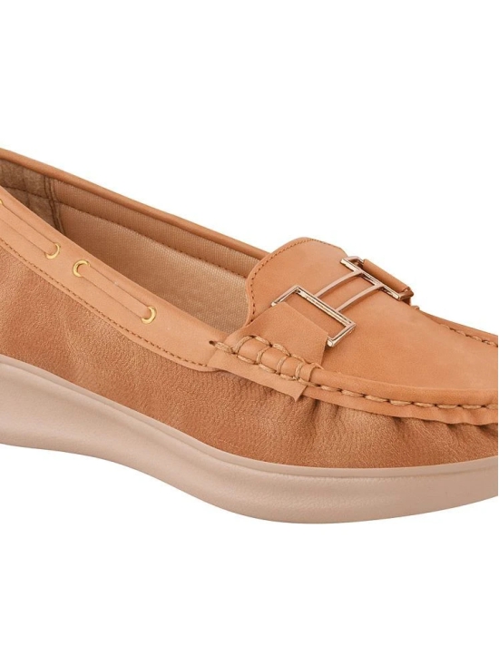 Shoetopia Tan Womens Loafers - None