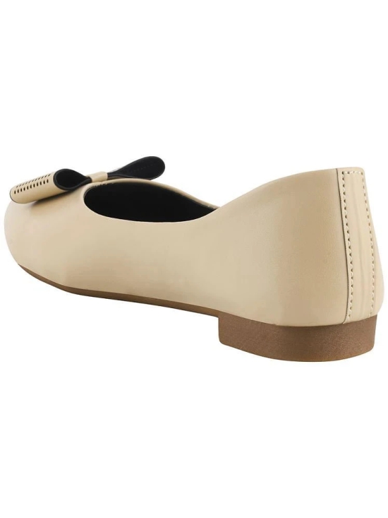 Shoetopia Beige Womens Casual Ballerinas - None