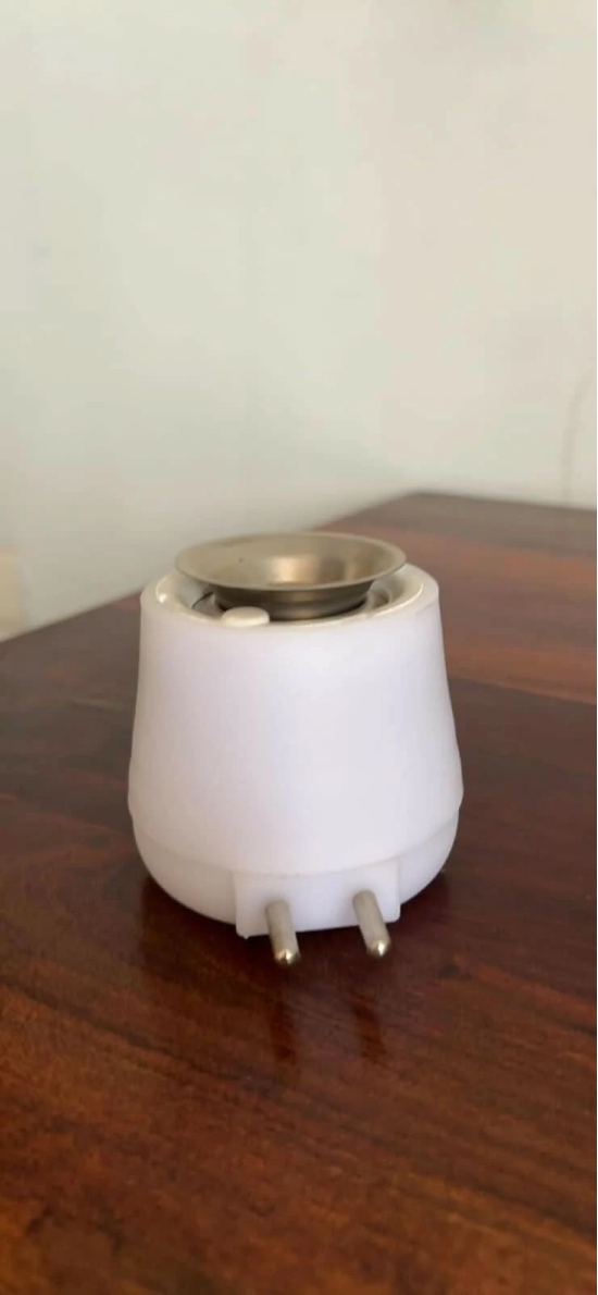 Plastic Multipurpose Essential Electric Camphor Aroma Oil Diffuser For Home Fragrance With Night Lamp