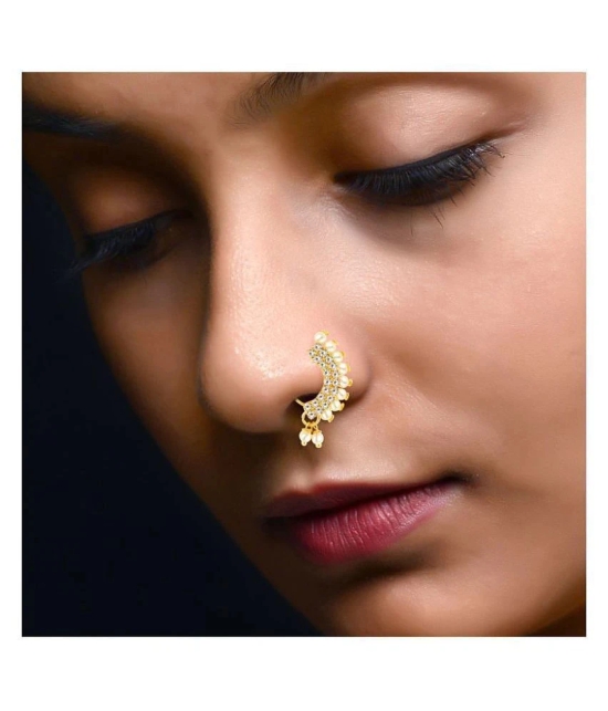 Vighnaharta Gold Plated Mayur design with Peals Alloy Maharashtrian Nath Nathiya./ Nose Pin for women VFJ1011NTH-Press - Golden