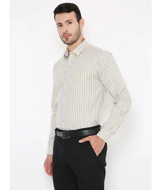 Maharaja - Yellow Cotton Blend Slim Fit Mens Formal Shirt ( Pack of 1 ) - 44