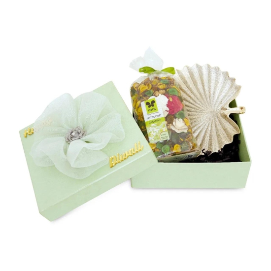 Gift Dial Jasmine Potpourri gift hamper