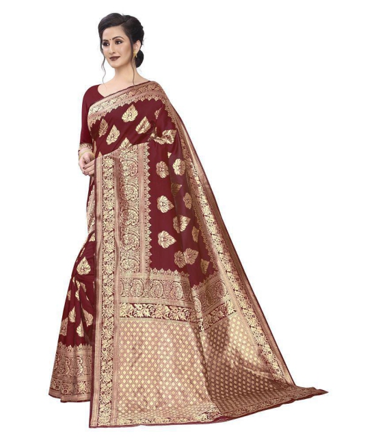 ofline selection Red Jacquard Saree