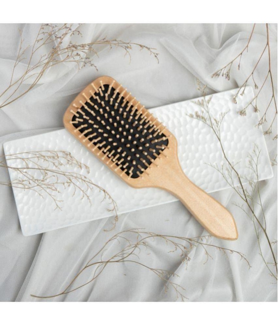 Ayurveda Amrita - Wooden Paddle Brush For All Hair Types ( Pack of 1 )