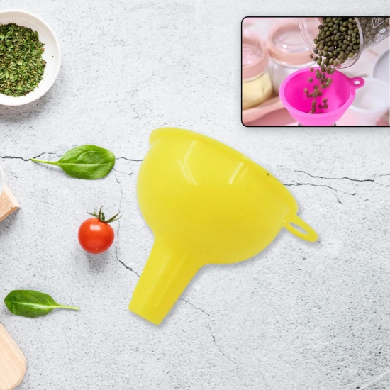 Silicone Funnel For Pouring Oil, Sauce, Water, Juice And Small Food-GrainsFood Grade Silicone Funnel-Yellow