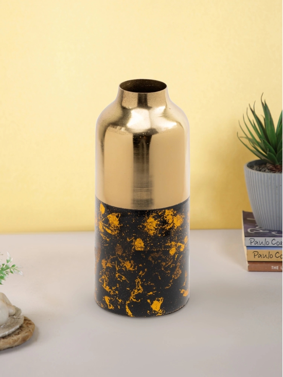 Mason Gold Metal Cylindrical Table Vase - Steel