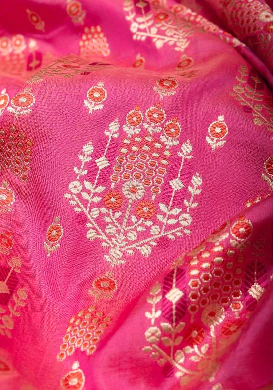 Strawberry dual tone Intricate Banarasi Katan silk saree with Meenakari Jaal  | SILK MARK CERTIFIED