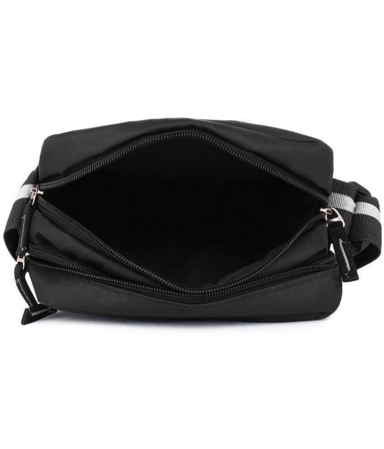 Da Tasche Black Printed Messenger Bag - Black