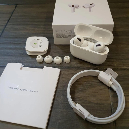 Wireless Bluetooth Airpods With Mic-Free Size