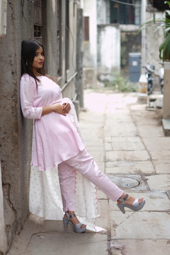 Gulabi Pankhuri Suit Set-S