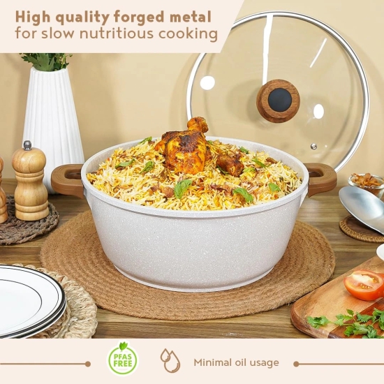 BERGNR CASSEROLE 36044 NATURALLY 32CM  by Mahavir Home Store