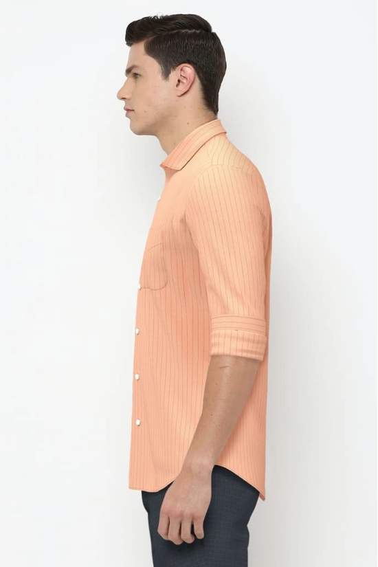 Men Peach Slim Fit Formal Full Sleeves Formal Shirt