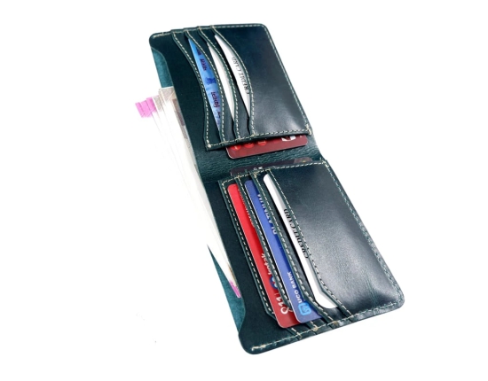 Vital King Men Trendy Green Genuine Leather RFID Wallet  (8 Card Slots)