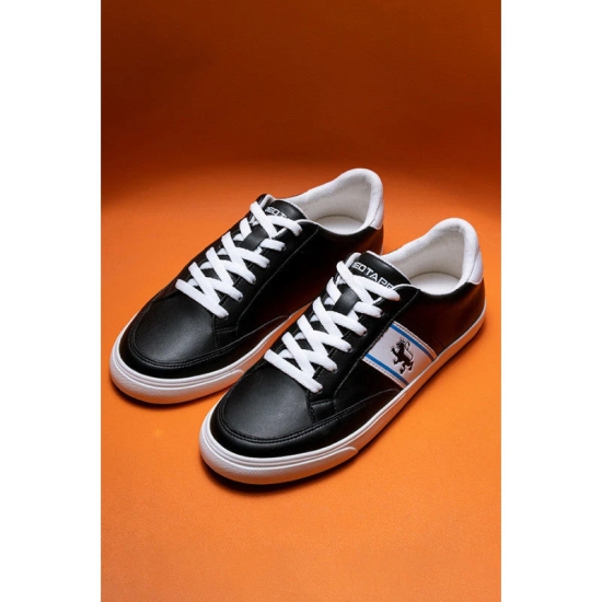 RedTape Women's Black Sneakers