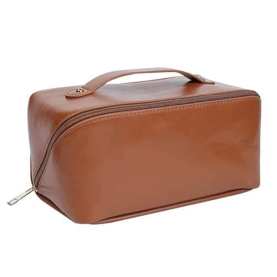 LEATHER COSMATIC BAG