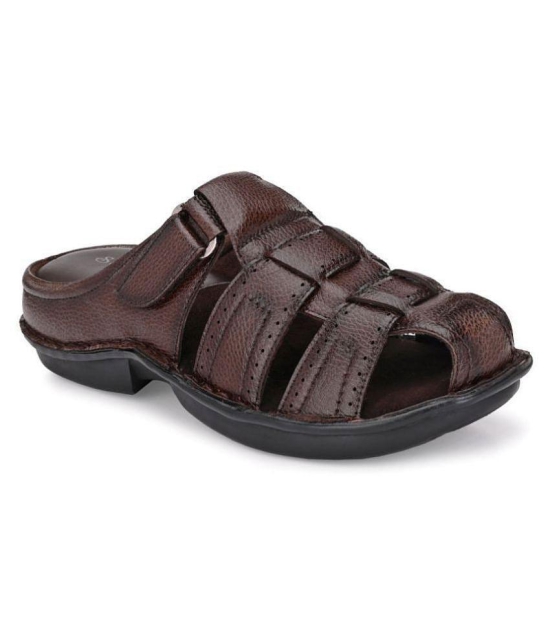 softio Brown Flip Flops - 11