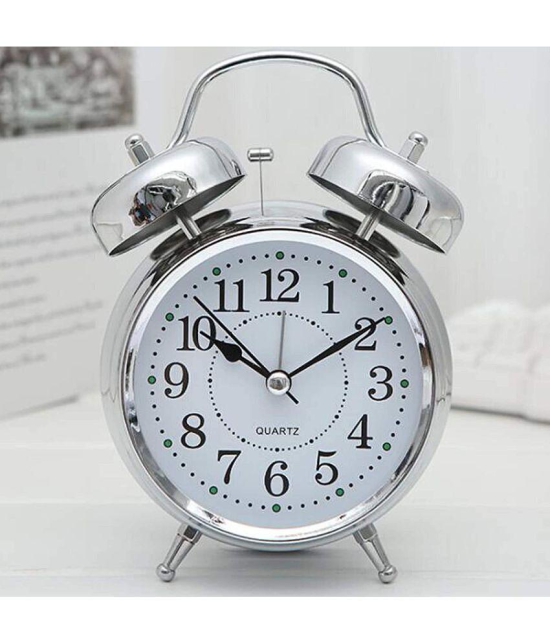 GEEO Analog NEW Silver Alarm Clock - Pack of 1