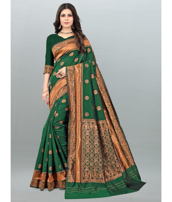 Om Shantam Sarees - Green Banarasi Silk Saree With Blouse Piece ( Pack of 1 ) - Green