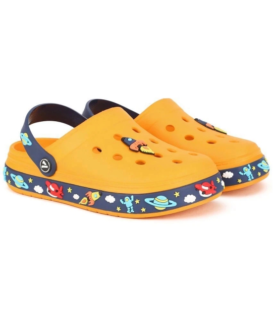 Aqualite Boys Yellow & Navy Blue Clogs - None