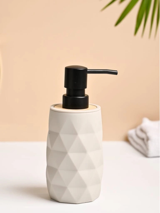 VON CASA Grey Plastic Soap Dispenser - 250ml