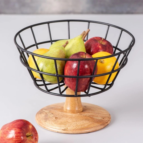 Cache wire basket with wooden stand in Black Color