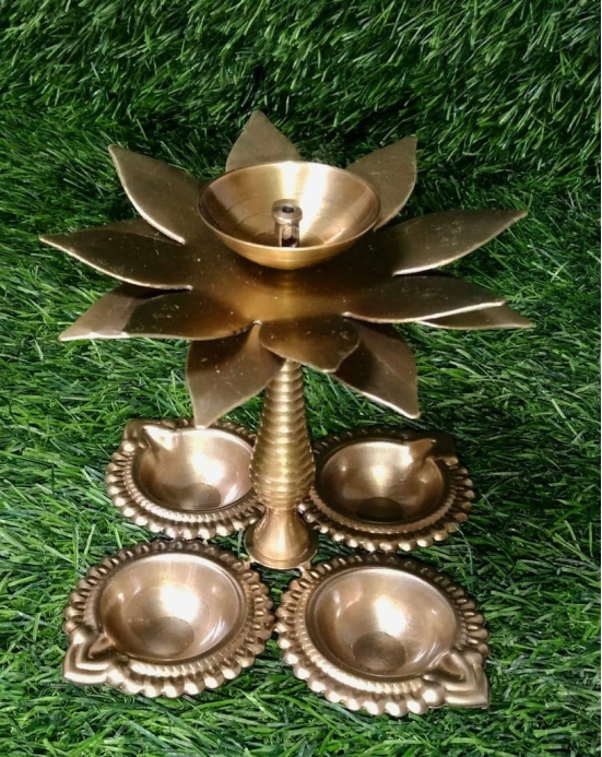 Metal Copper Antique puja oil Lamp diya