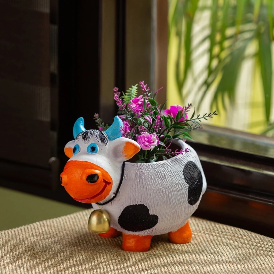 Playful Cow Handmade & Handpainted Terracotta Planter Pot (8 Inch)