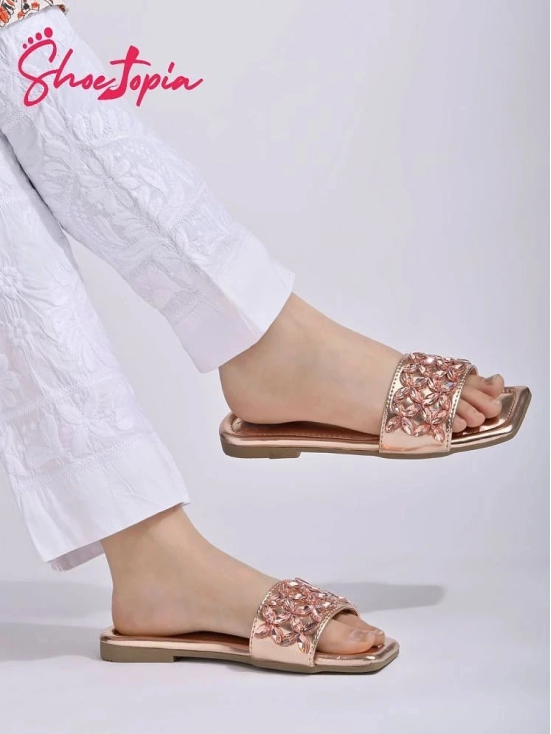 Shoetopia Rose Gold Womens Flats - None