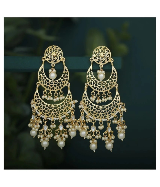 Sukkhi Astonish Gold Plated Pearl Chandelier Earring For Women - Golden