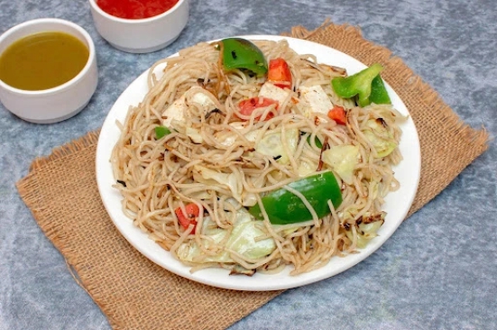 Hakka Sakka Chowmein