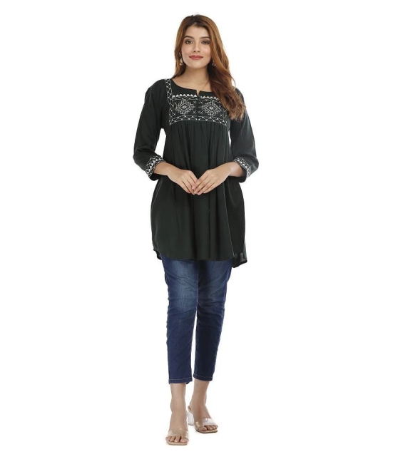 HIGHLIGHT FASHION EXPORT Green Rayon Straight Kurti - Single - M