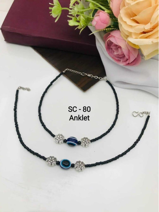 Women Fashion New Anklet  Alloy Anklet  pack of 2 (eye flower )