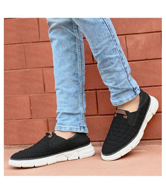 viv Sneakers Black Casual Shoes - 7