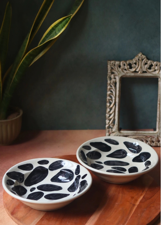 Pebble Pasta Plate-Set of Four