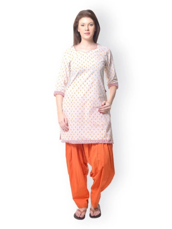 Women White Patiala Pants