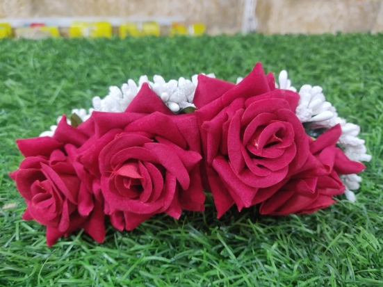 Artificial Rose with White Parag Hair Brooch.